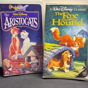 Disney The Aristocats and The Fox and the Hound VHS Tapes